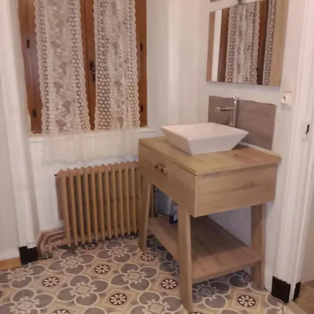 Дом отдыха Au Pied Des Volcans D'auvergne