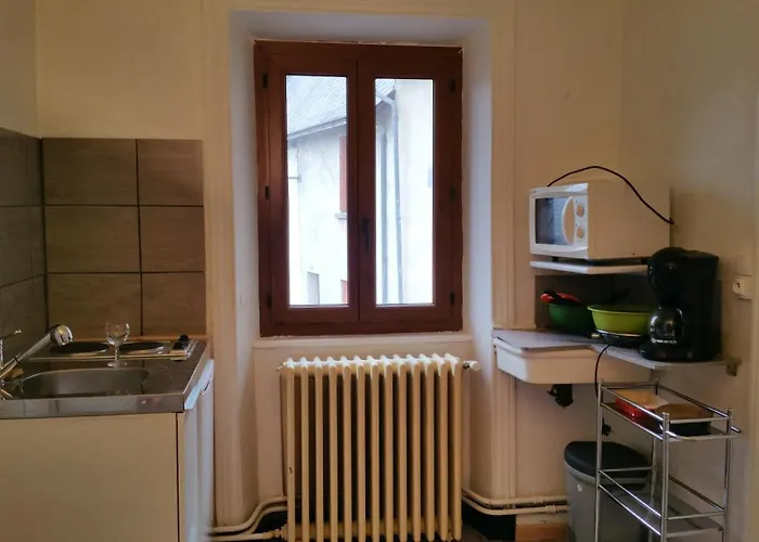 Дом отдыха Au Pied Des Volcans D'auvergne *