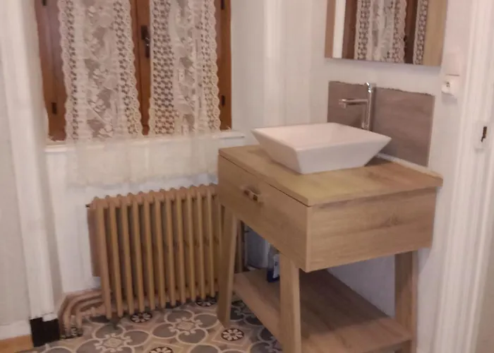 Дом отдыха Au Pied Des Volcans D'auvergne